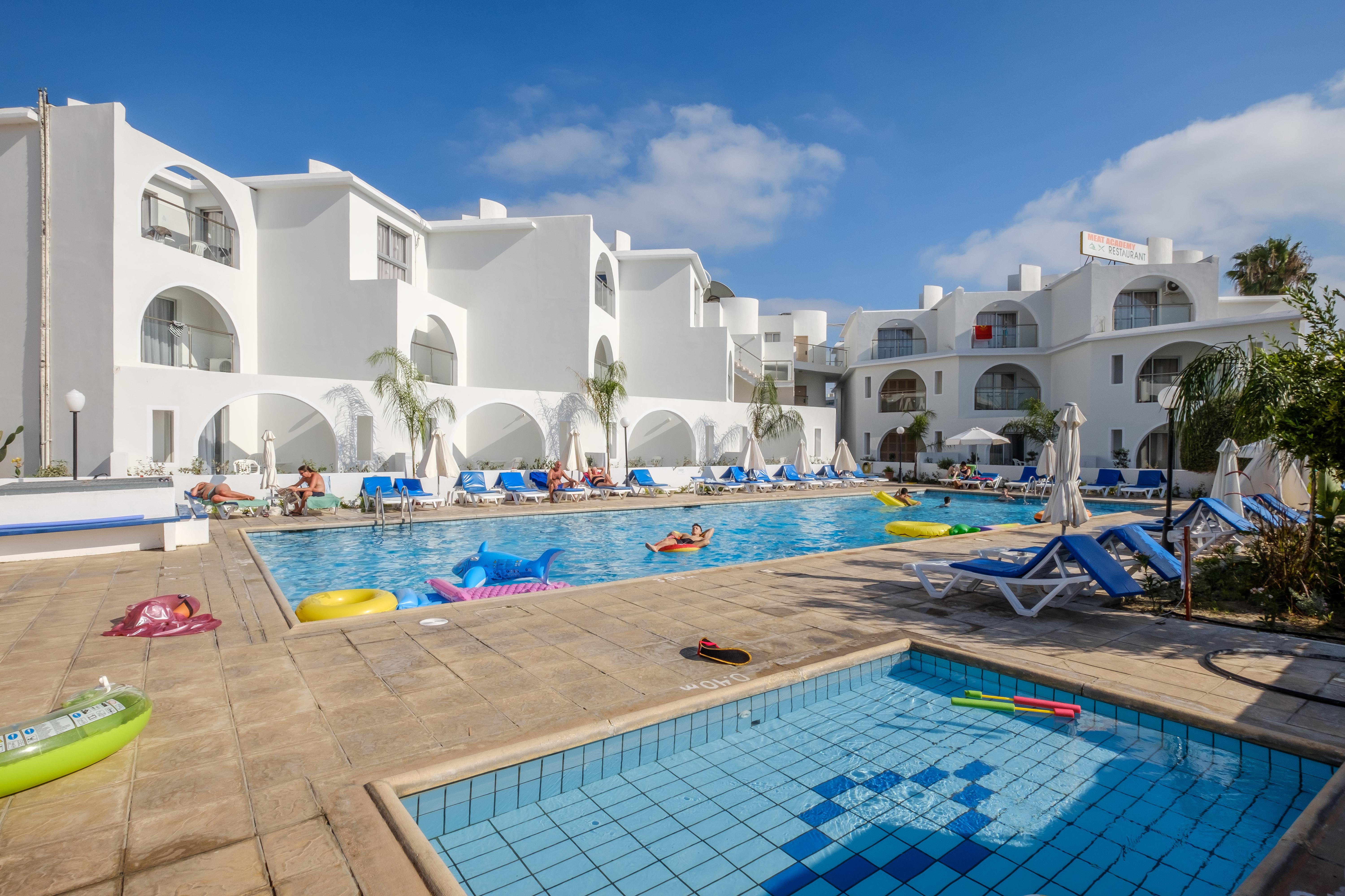 Pandream Hotel Apartments Paphos Eksteriør billede
