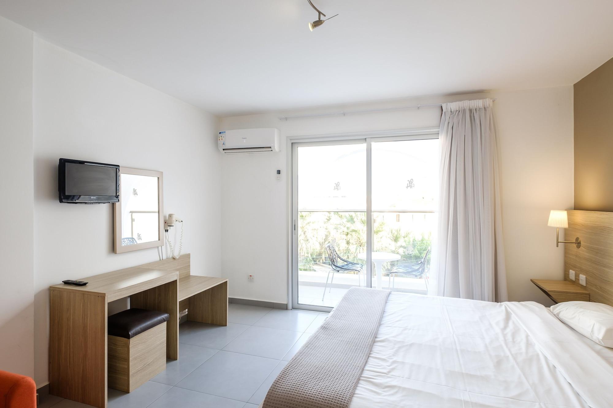 Pandream Hotel Apartments Paphos Eksteriør billede