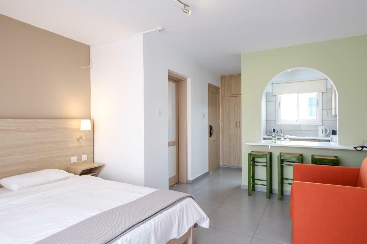 Pandream Hotel Apartments Paphos Eksteriør billede